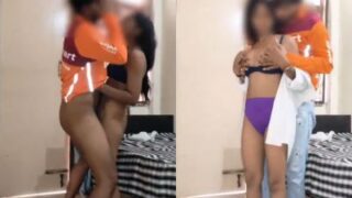 Indian viral sex MMS delivery guy desi